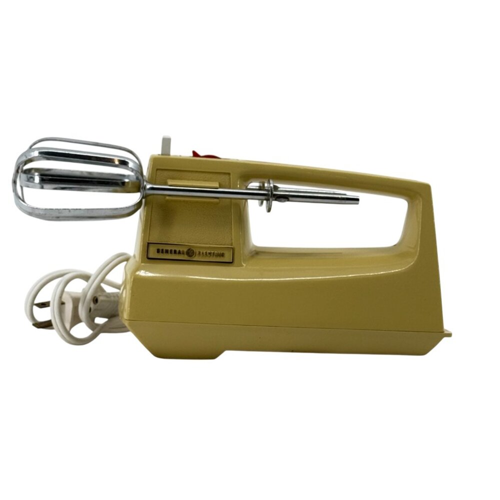 General Electric D1M24 Multi Option Electric Mixer w/Cord Retro Works Vtg Video